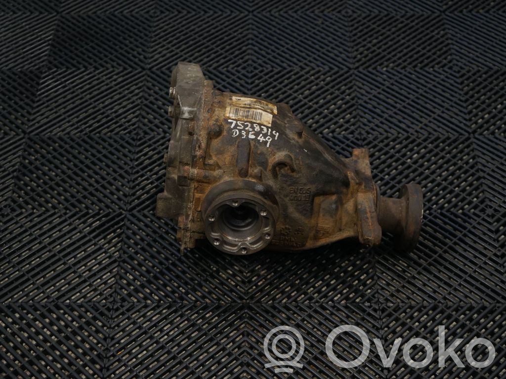 BMW 5 E60 E61 Galinis reduktorius 