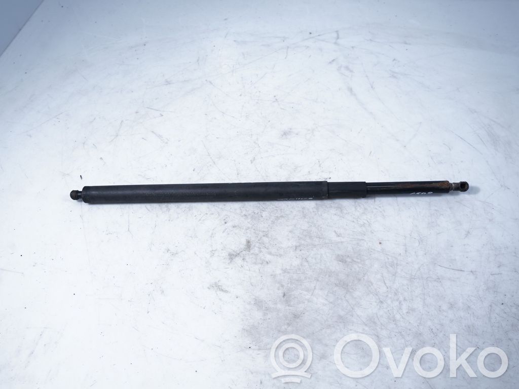 BMW 5 E60 E61 Tailgate/trunk strut/damper 