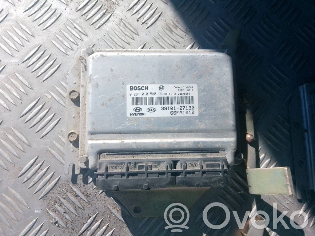Hyundai Trajet Engine control unit/module 