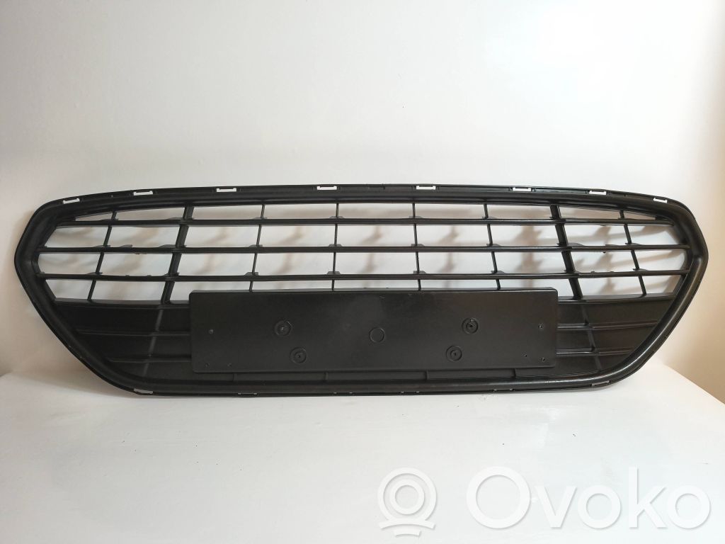 Ford Mondeo MK IV Etusäleikkö 