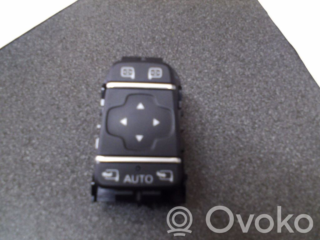 Wing mirror switch   8200676529,8200214921