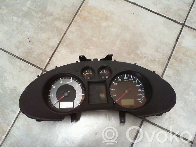 Seat Ibiza III (6L) Tachometr 