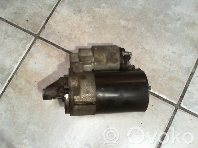 Starter motor   B33009F66B