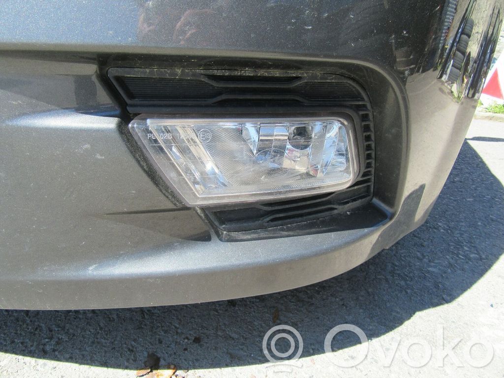 Front fog light   922011H600