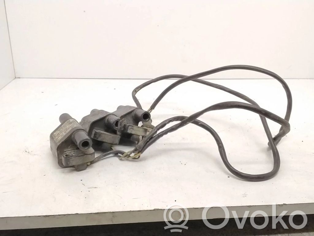 Audi A6 S6 C4 4A Cewka zapłonowa wysokiego napięcia 