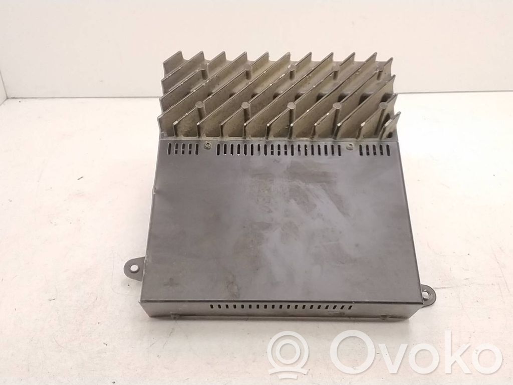 BMW 3 E46 Sound amplifier 