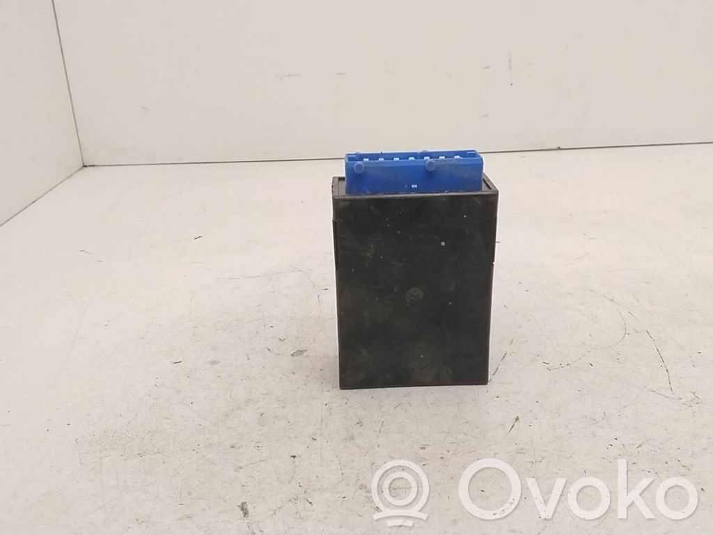 Sonstige Steuergeräte / Module   61358366381,110187,05012130,61358359031