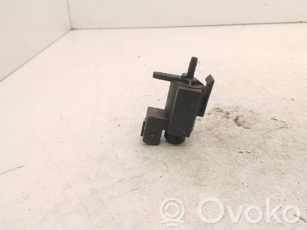 BMW 5 E39 Electroválvula del turbo 