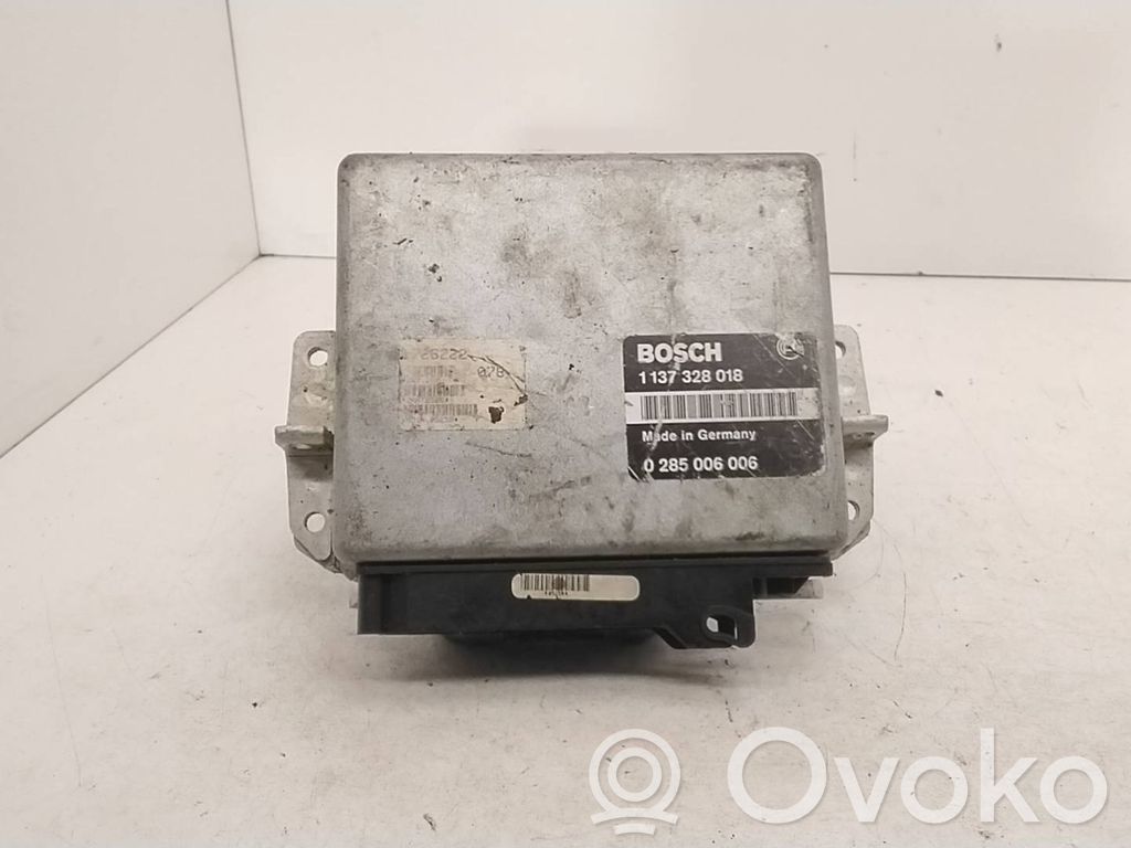 BMW 7 E32 Variklio valdymo blokas 