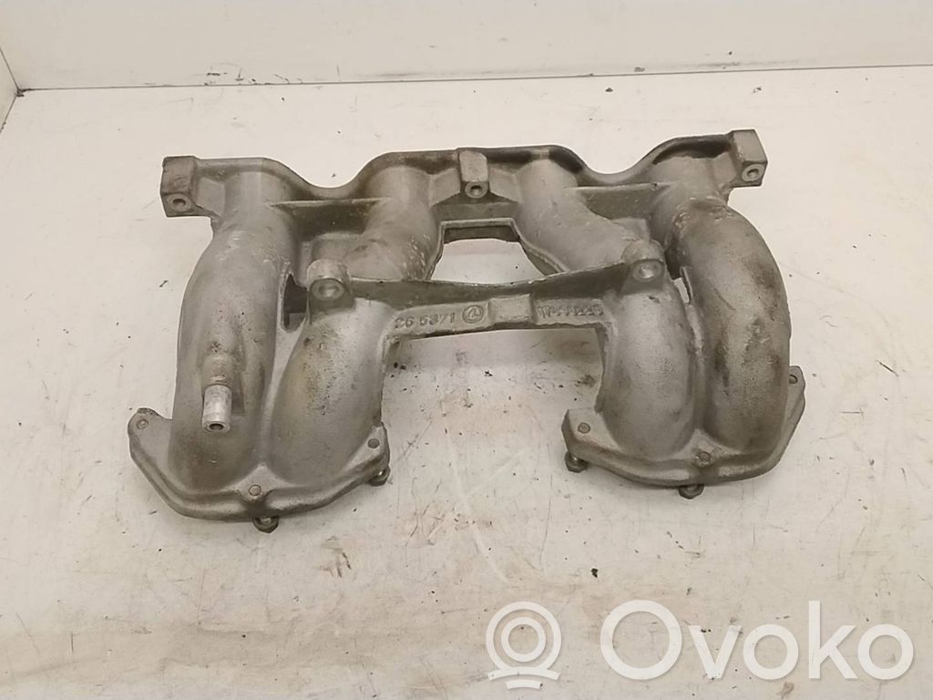 BMW 3 E30 Intake manifold 