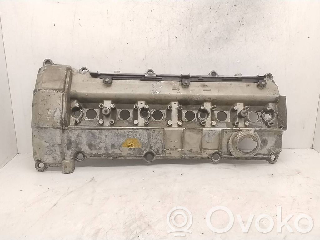 BMW 5 E34 Vārstu vāks 