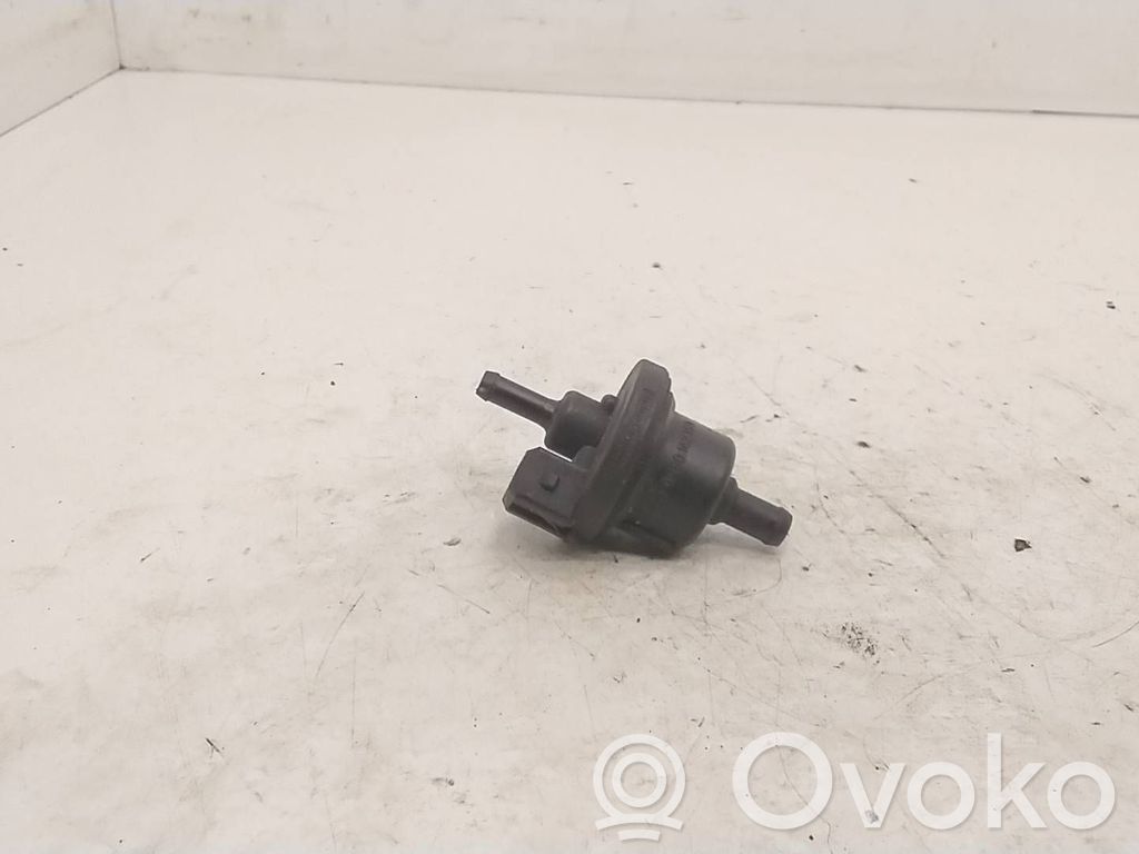 BMW 3 E46 Degvielas tvertnes vārsts 