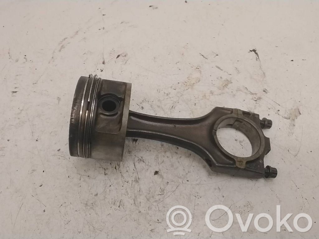 BMW 3 E30 Kolben mit Pleuel 