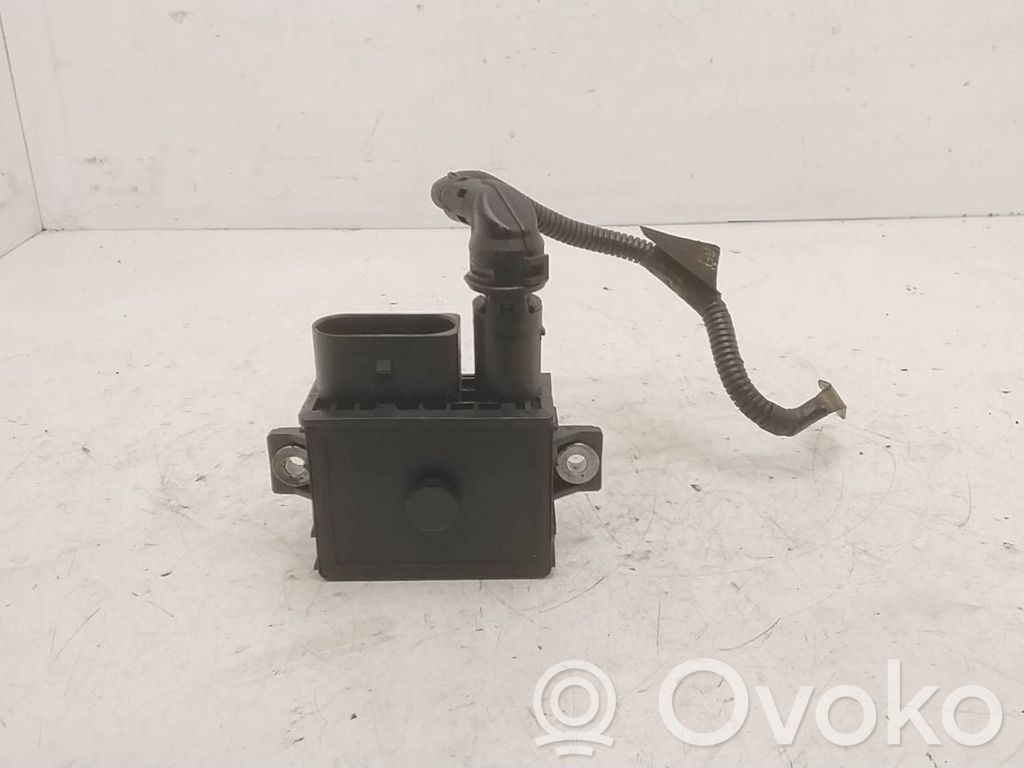 Glow plug pre-heat relay   E2110022367,0007298653,0522120703