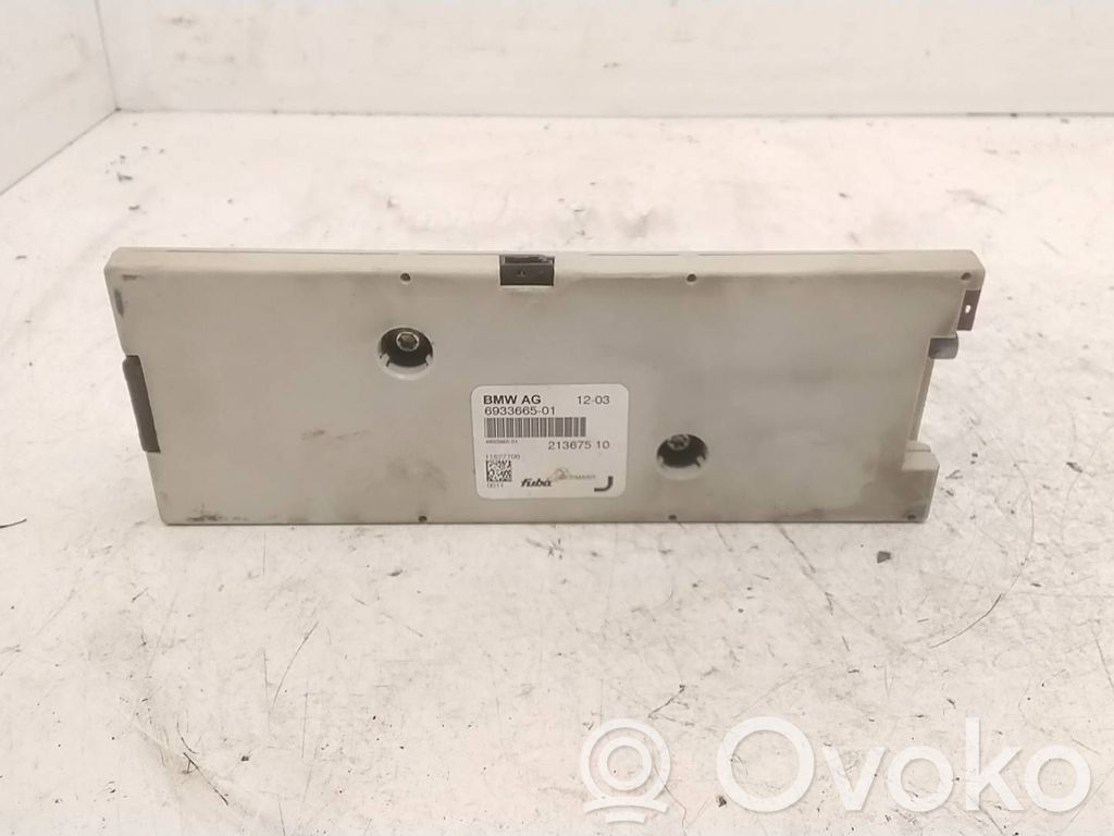 Amplificateur d'antenne   6933665,11827700,21367510