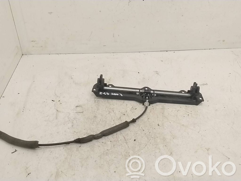 BMW 7 E65 E66 Glove box lock 