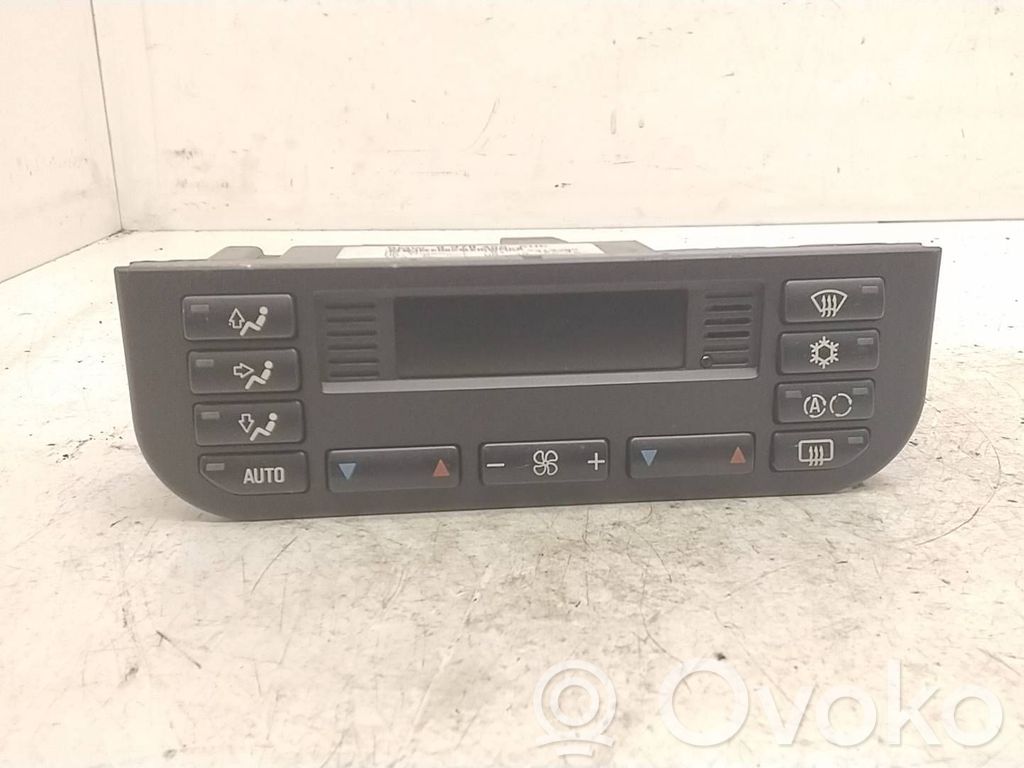 BMW 3 E36 Climate control unit 
