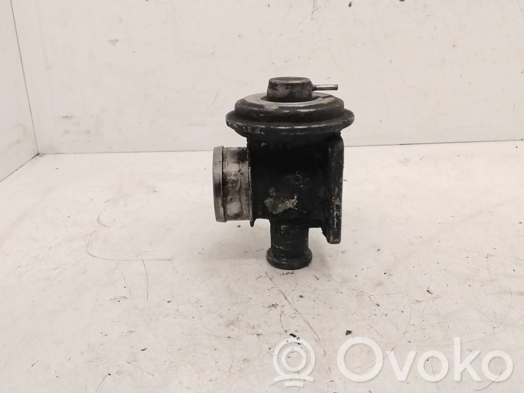 EGR valve   7785452