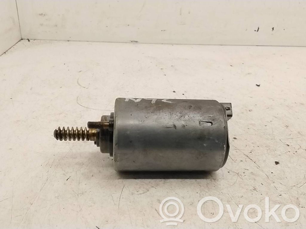 BMW 3 E46 Valve oil control 