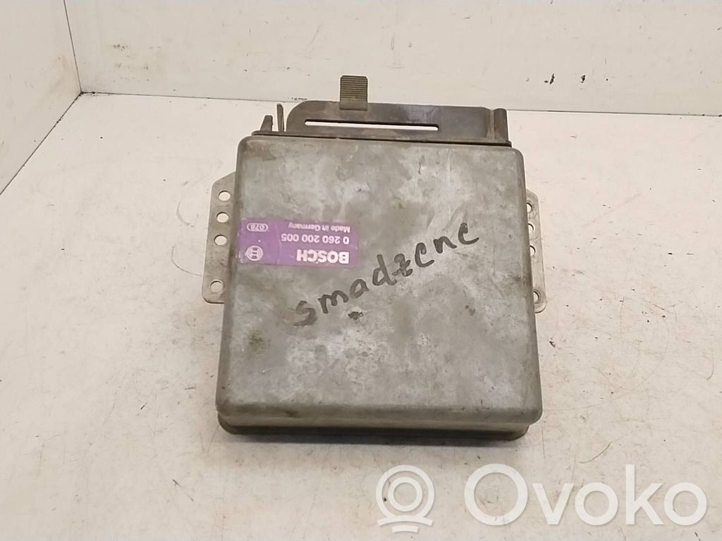 Unidad de control/módulo del motor   0260200005