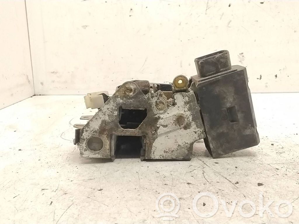 Etuoven lukko   8122418