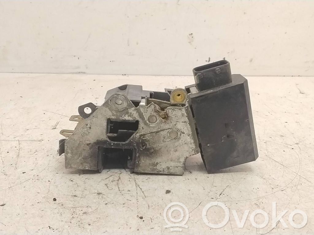 Etuoven lukko   40620821,8353012