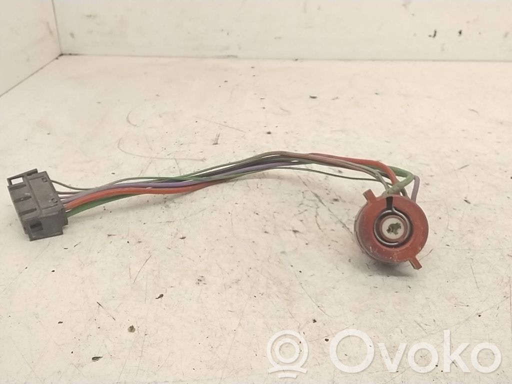 Ignition lock contact   1378138,828878