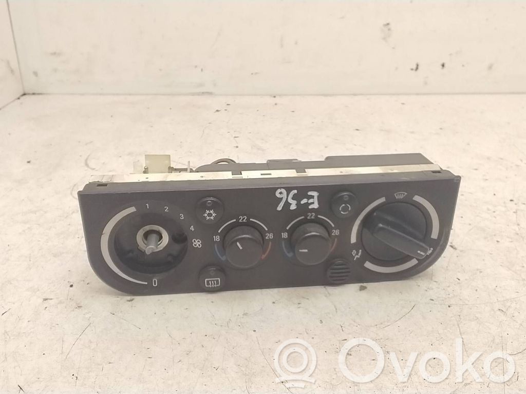 BMW 3 E36 Unitate control climatizare 