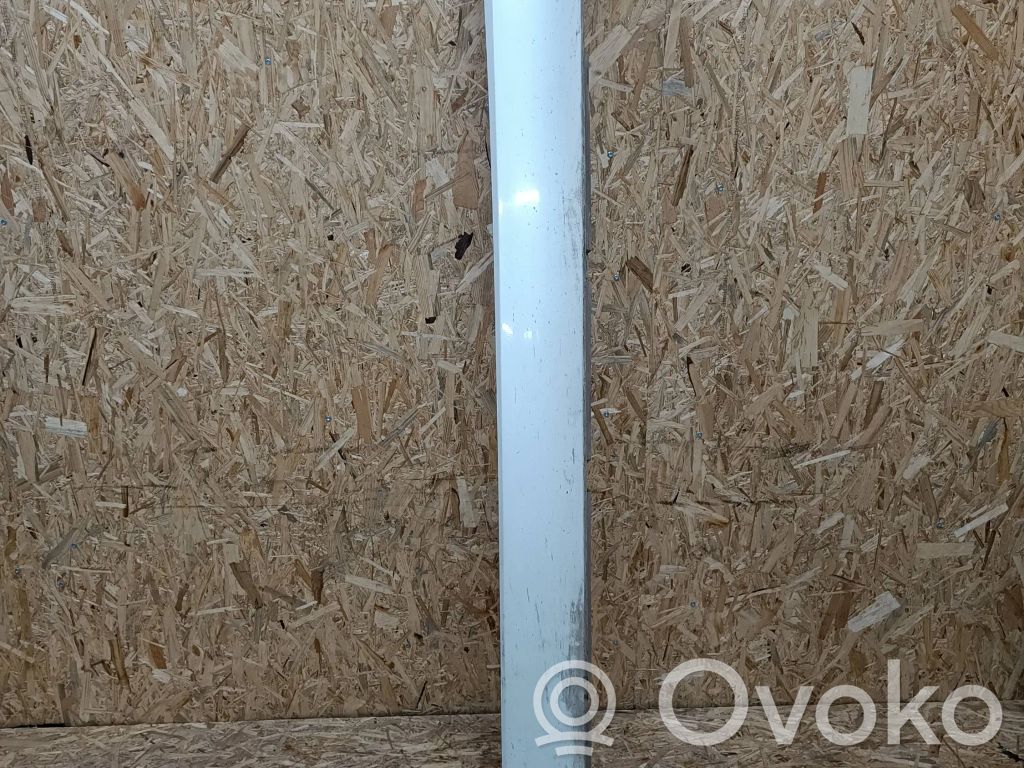 Slenkstis   9687121680,66187,3321