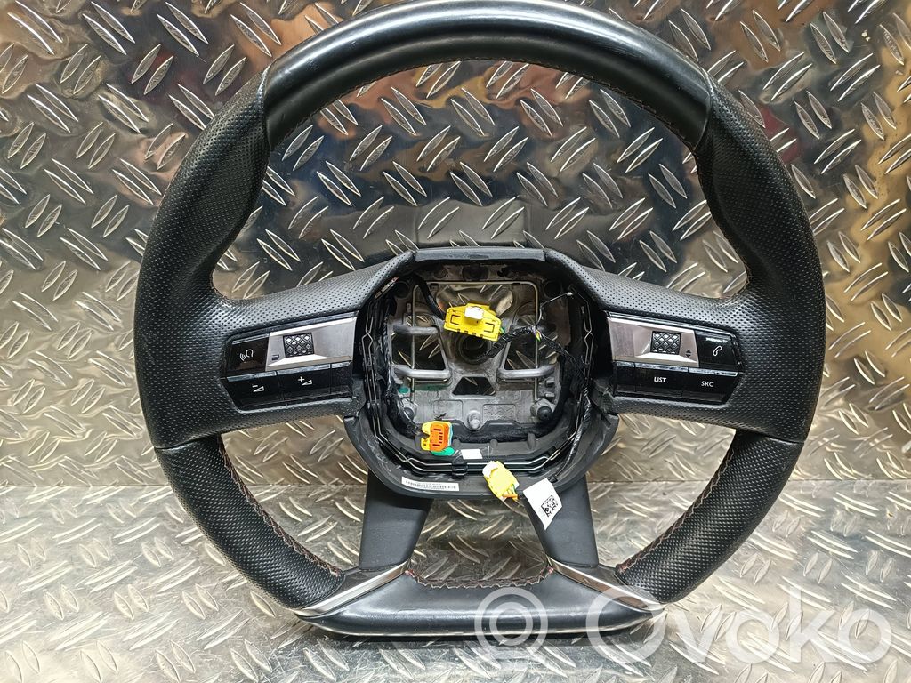 Citroen DS7 Crossback Ohjauspyörä 
