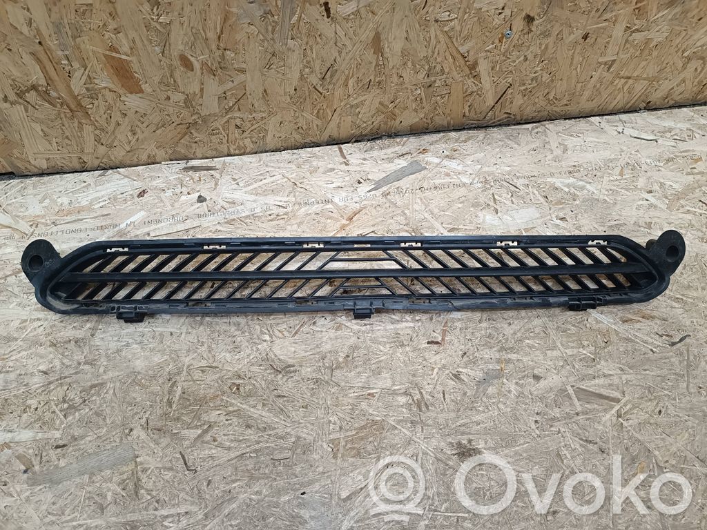 Citroen C4 X Front bumper upper radiator grill 