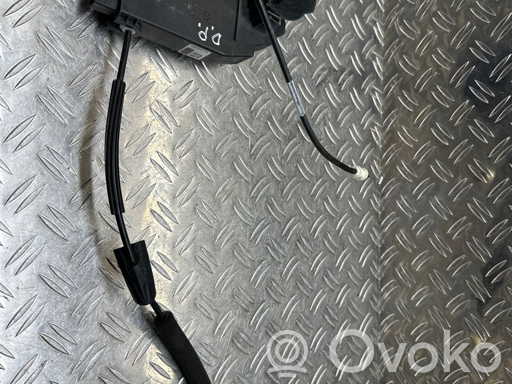 Peugeot 308 Etuoven lukko 