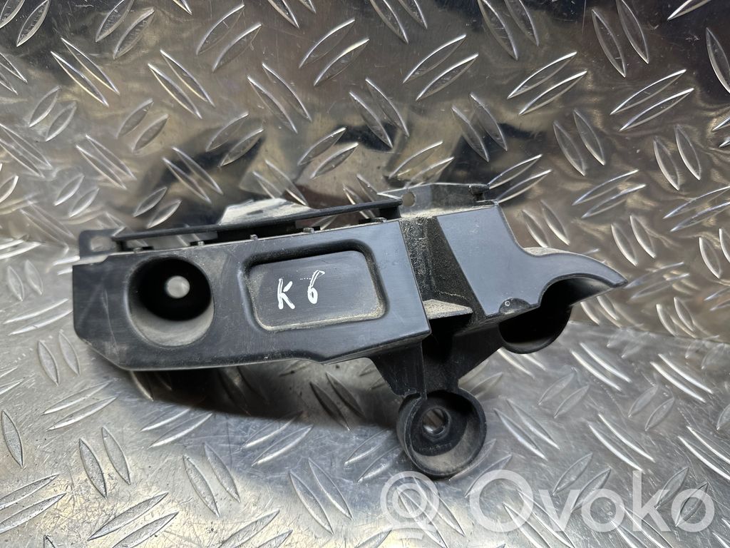 Citroen C3 Takapuskurin kannake 