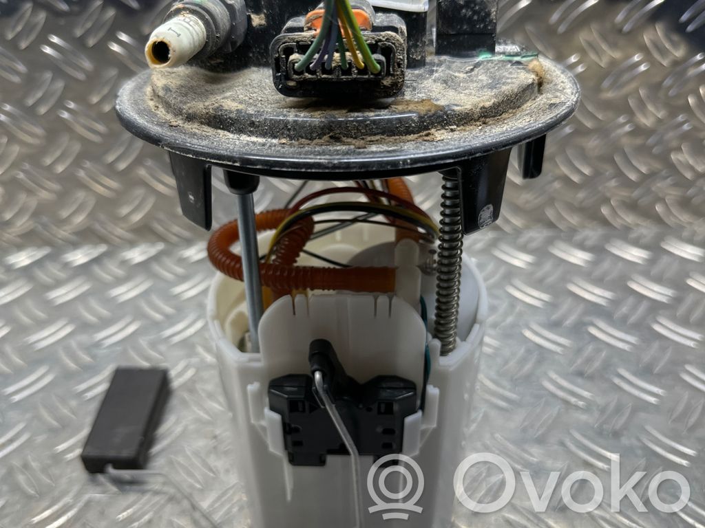 Citroen C4 Cactus Bomba interna de combustible 