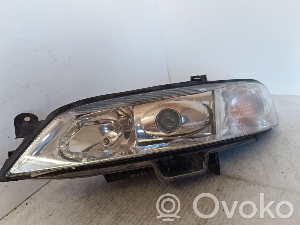 Opel Vectra B Phare frontale 