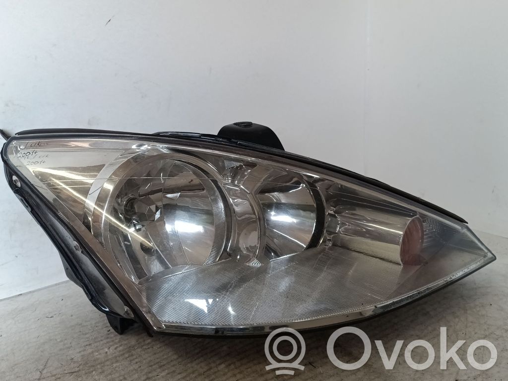 Ford Focus Headlight/headlamp 