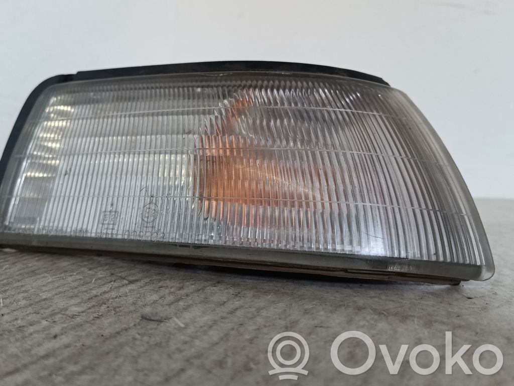 Mazda 626 Front indicator light 