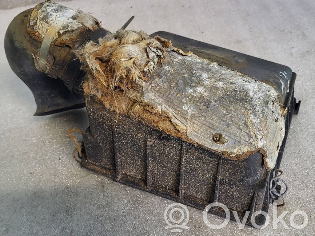 Obudowa filtra powietrza   021129620,035183H
