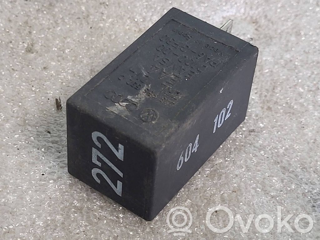 Audi 80 90 S2 B4 Muu rele 