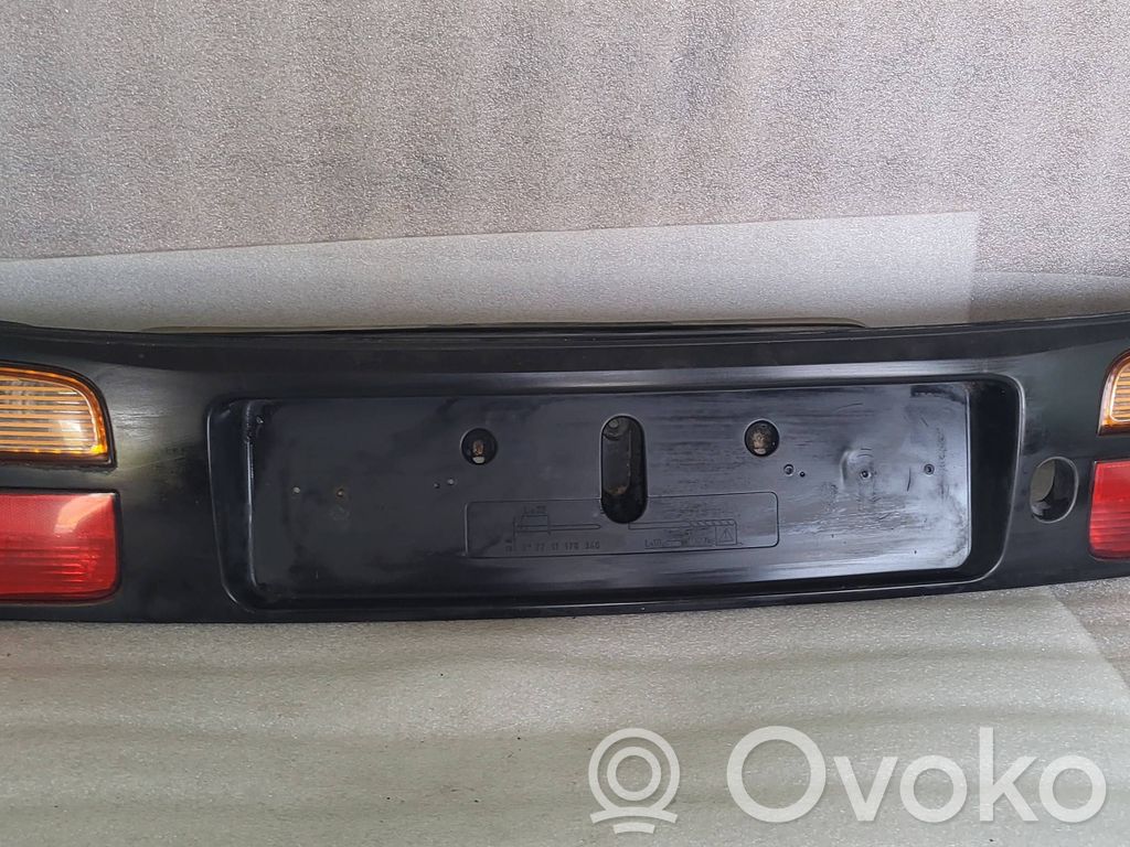 Renault Laguna I Trunk door license plate light bar 