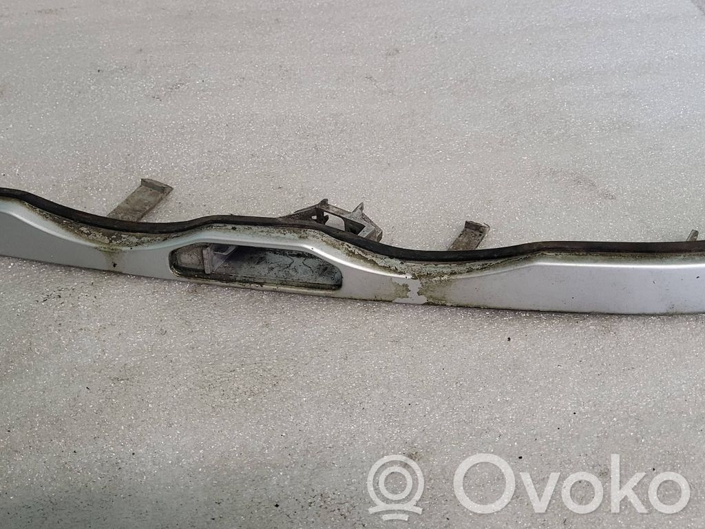 BMW 3 E46 Under headlight/headlamp trim 