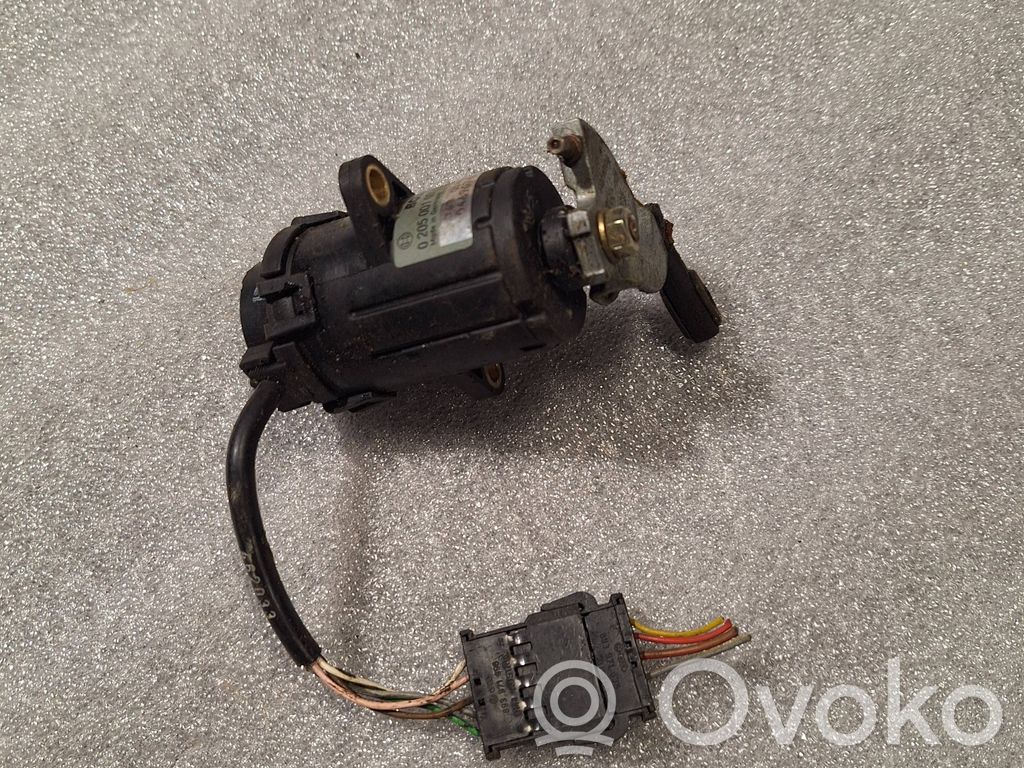 Audi 80 90 S2 B4 Accelerator pedal position sensor 