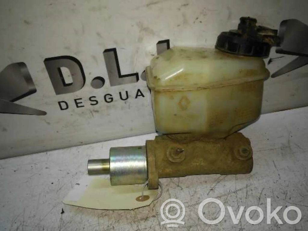 Renault Rapid Brake booster 