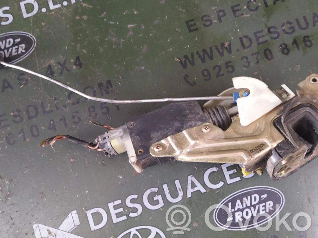 Opel Corsa B Front door lock 