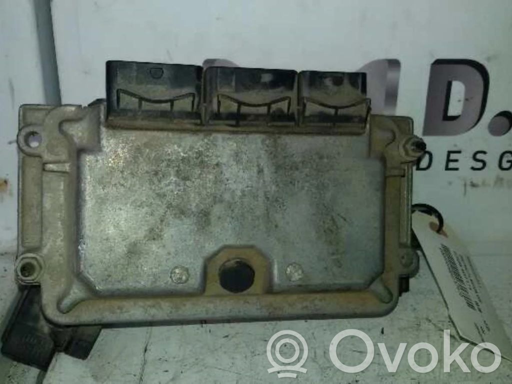Unidad de control/módulo ECU del motor   0281001839