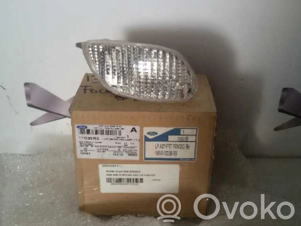 Front indicator light   1309162