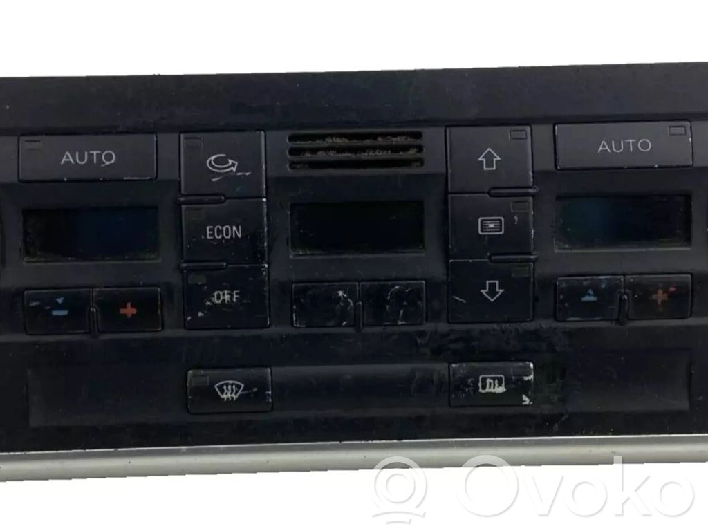 Audi A4 S4 B6 8E 8H Climate control unit 