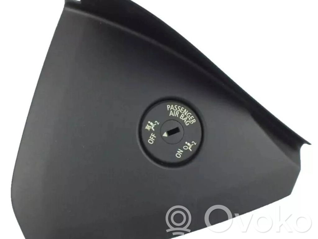 BMW i3 Dashboard side end trim 