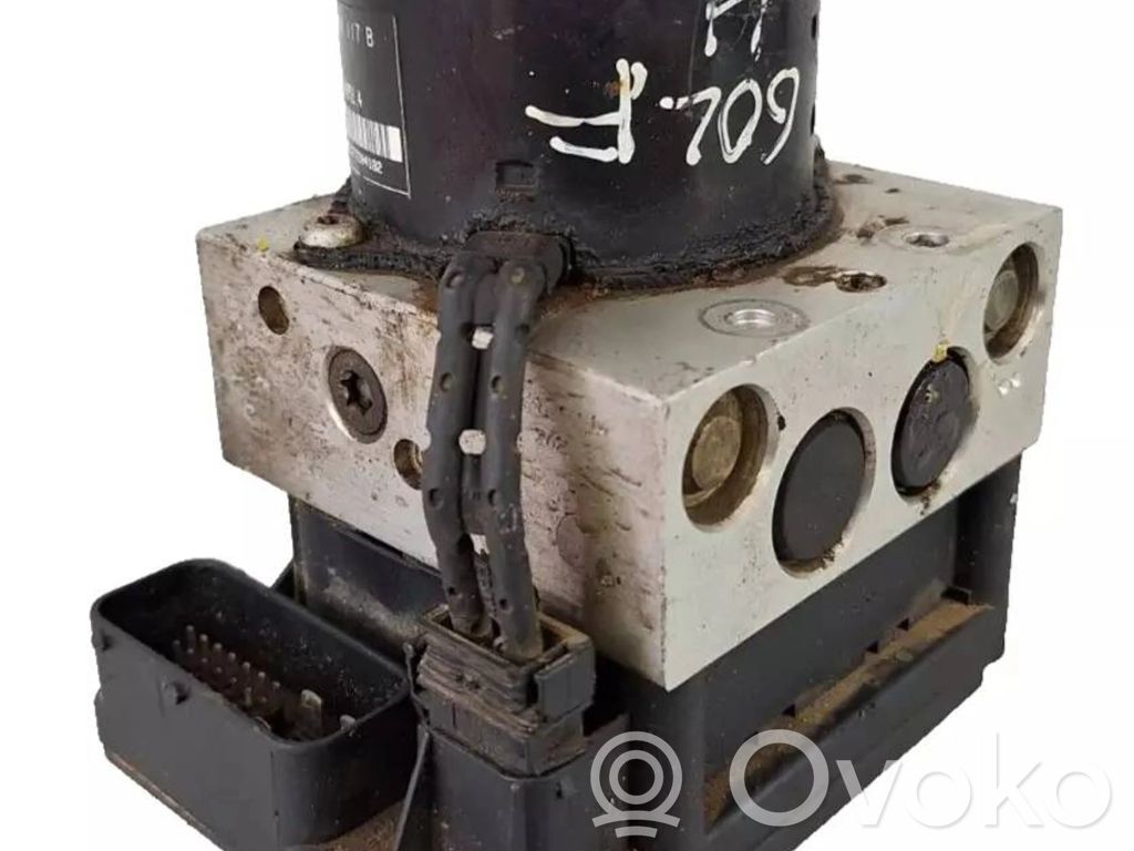 Volkswagen Golf IV ABS Pump 