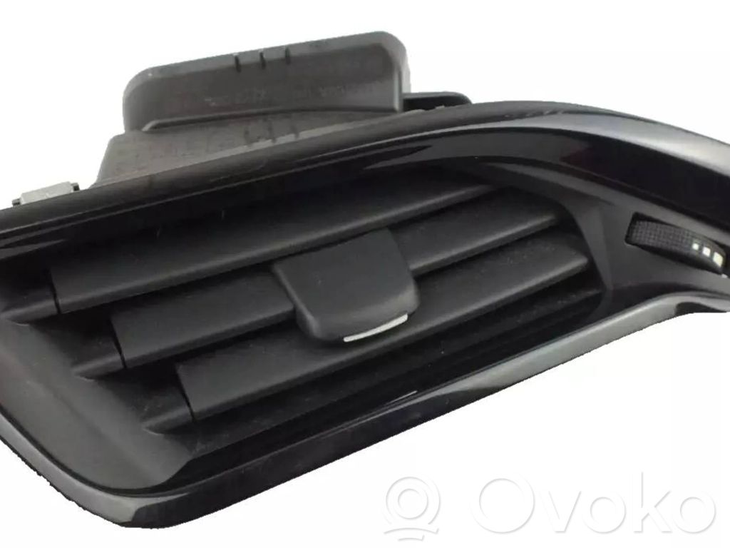 Peugeot 208 I Rejilla de ventilación central del panel 